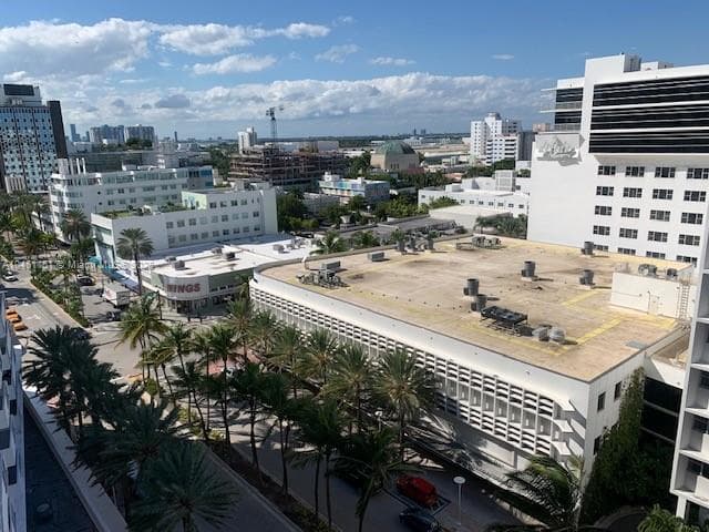 A10461151 — Miami Beach — 18