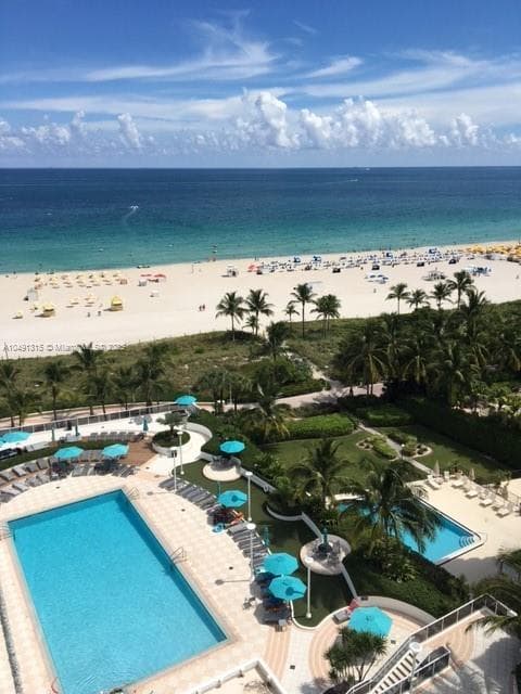 A10491315 — Miami Beach — 11