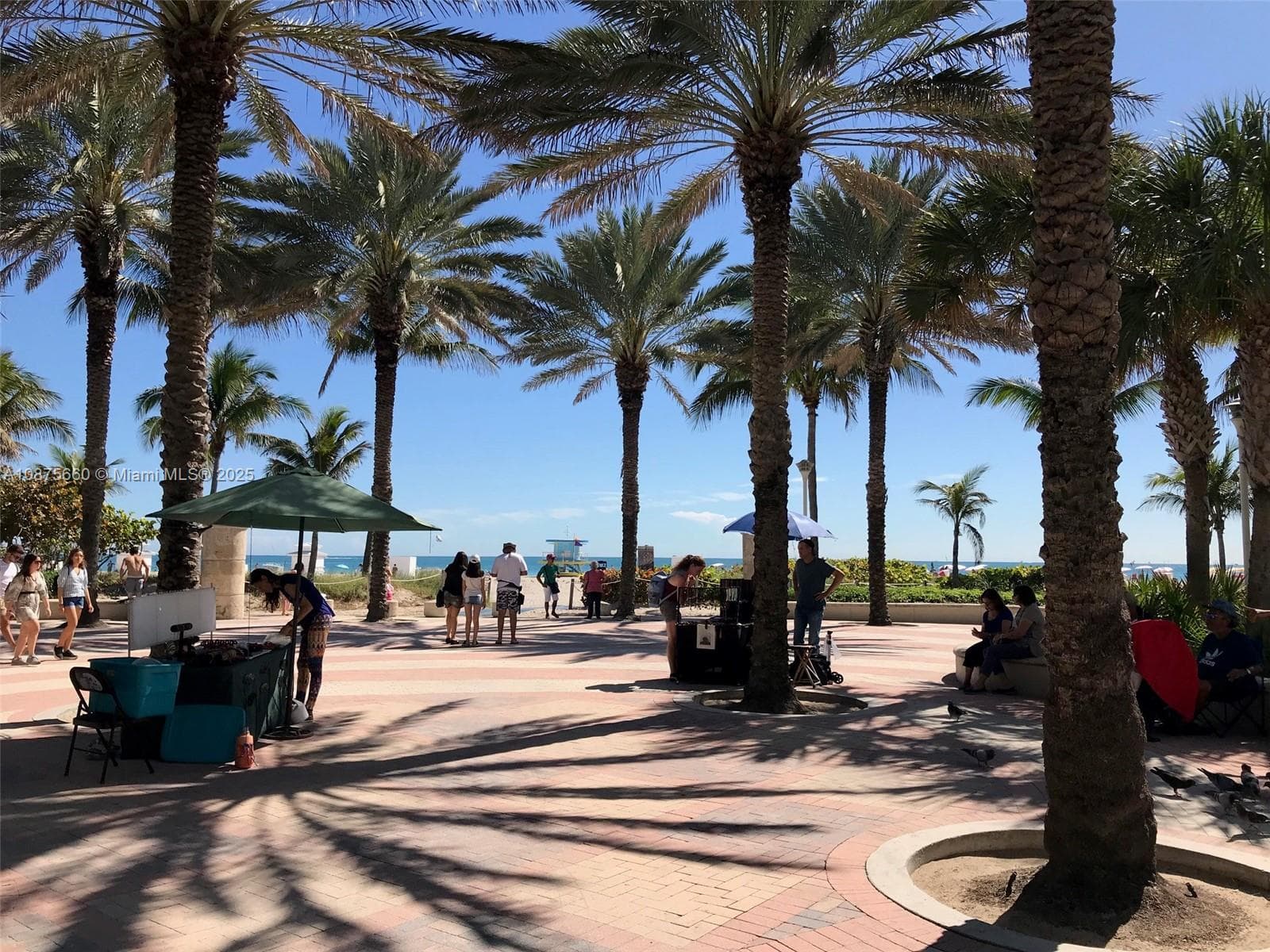 A10875660 — Miami Beach — 27