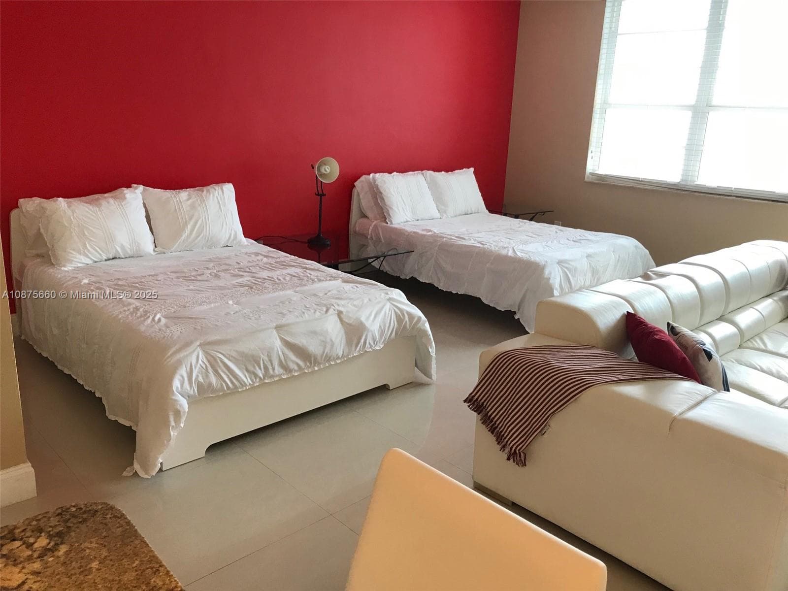 A10875660 — Miami Beach — 3