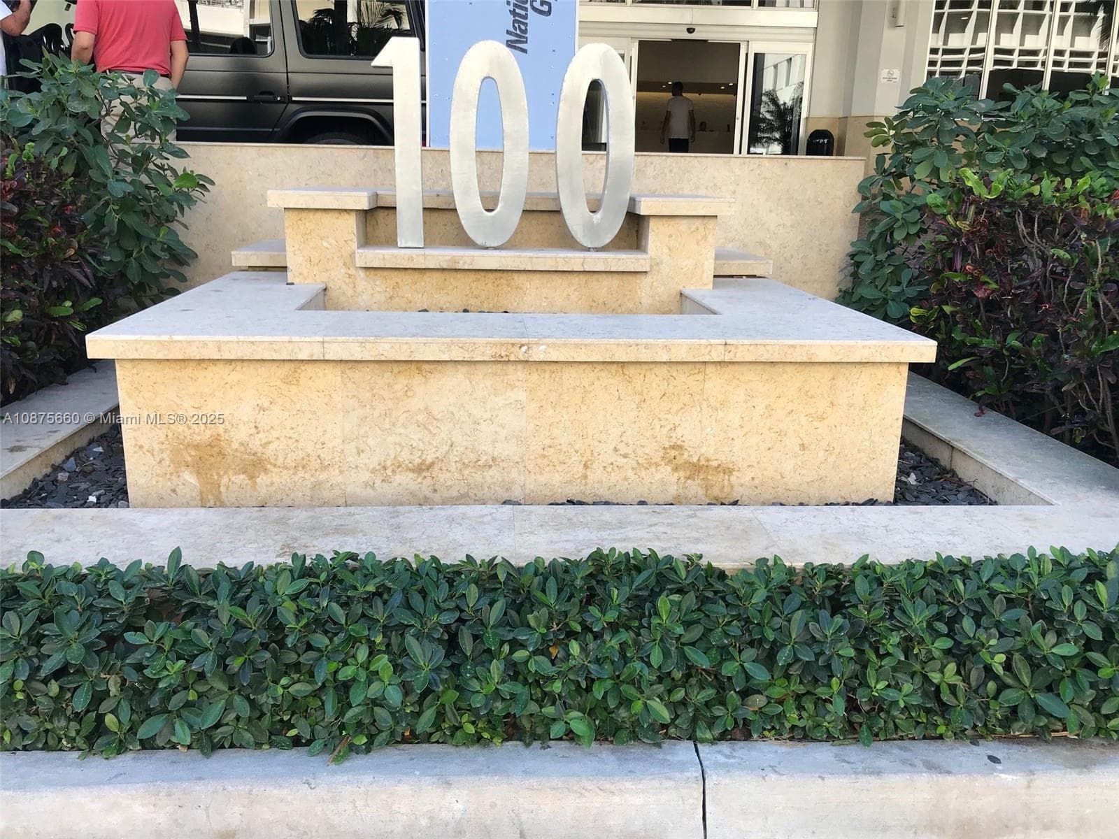 A10875660 — Miami Beach — 28