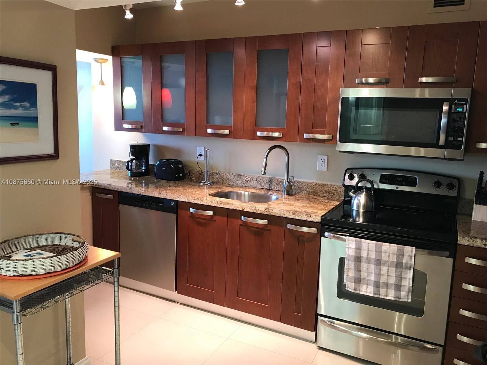 A10875660 — Miami Beach — 14
