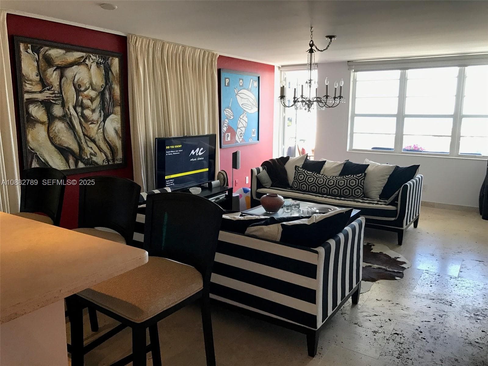 A10882789 — Miami Beach — 14