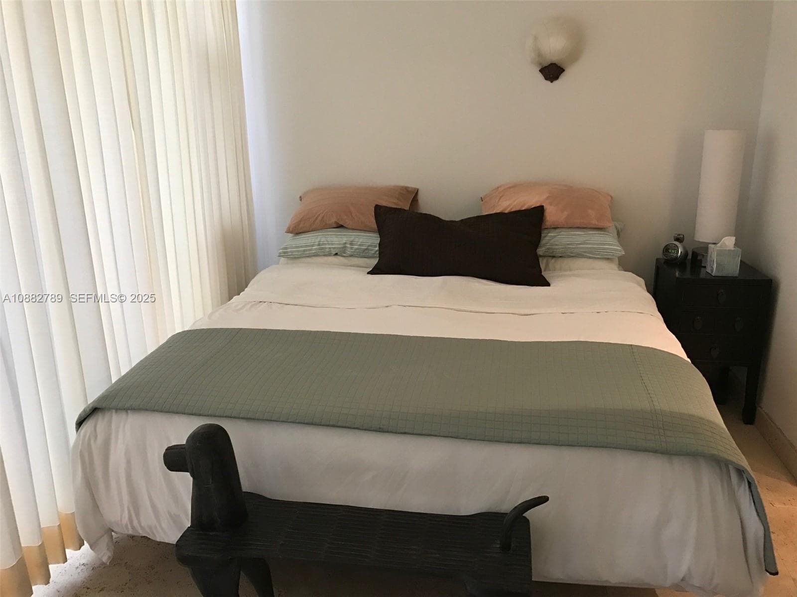 A10882789 — Miami Beach — 18
