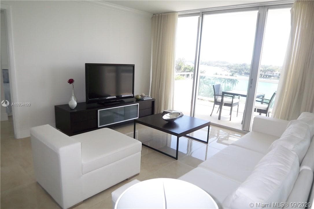 A10934199 — Miami Beach — 6