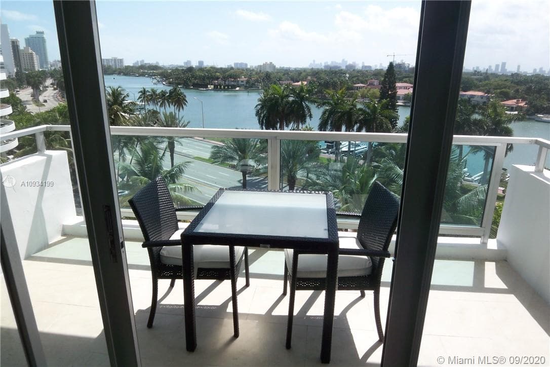 A10934199 — Miami Beach — 26