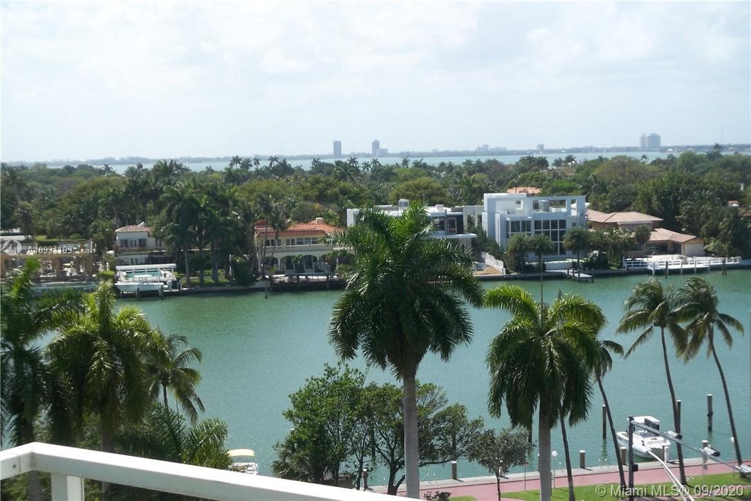 A10934199 — Miami Beach — 32