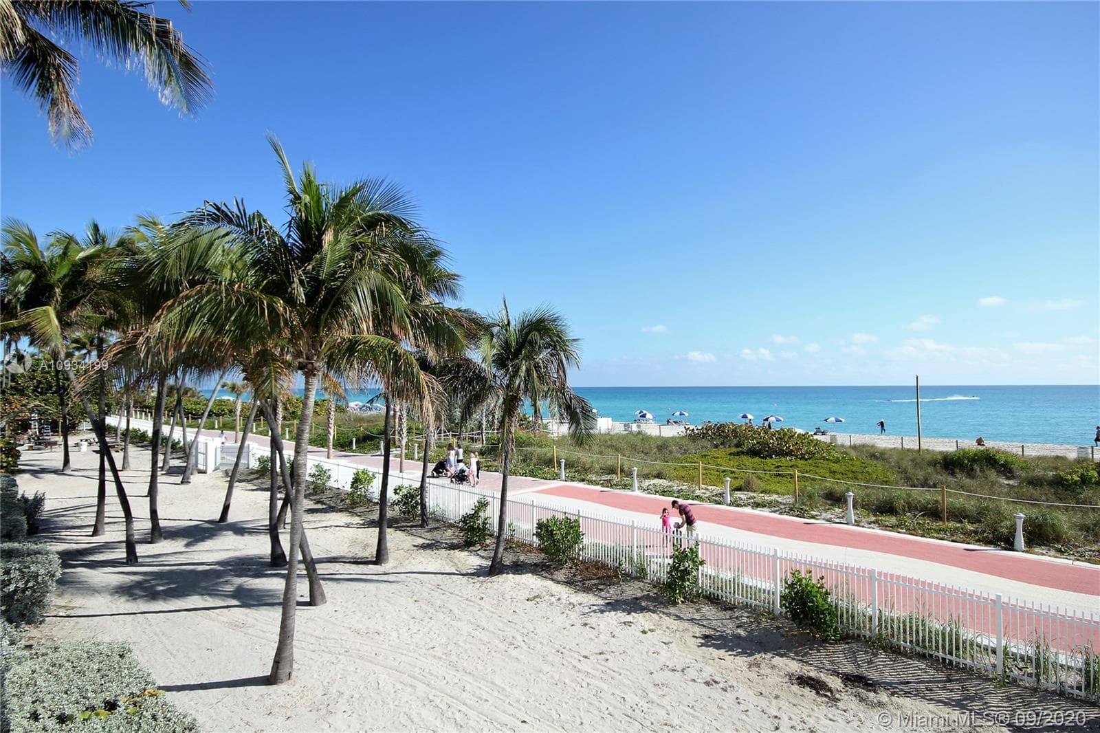 A10934199 — Miami Beach — 41