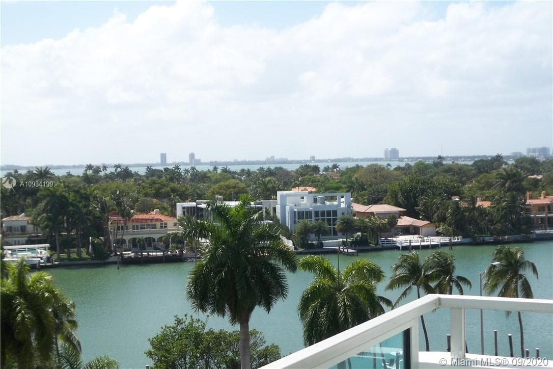 A10934199 — Miami Beach — 31