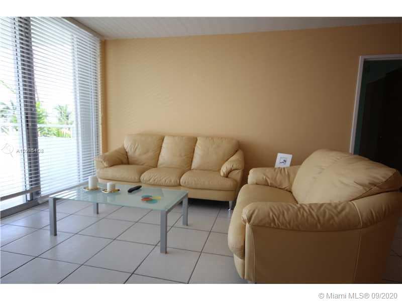 A10935408 — Miami Beach — 2