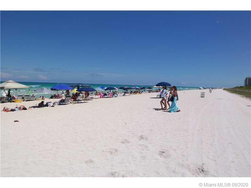 A10935408 — Miami Beach — 34
