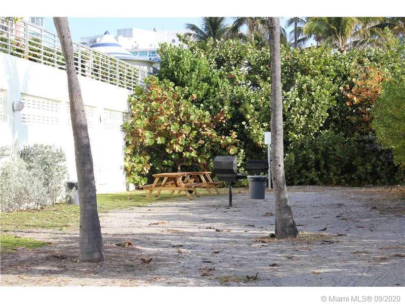 A10935408 — Miami Beach — 31