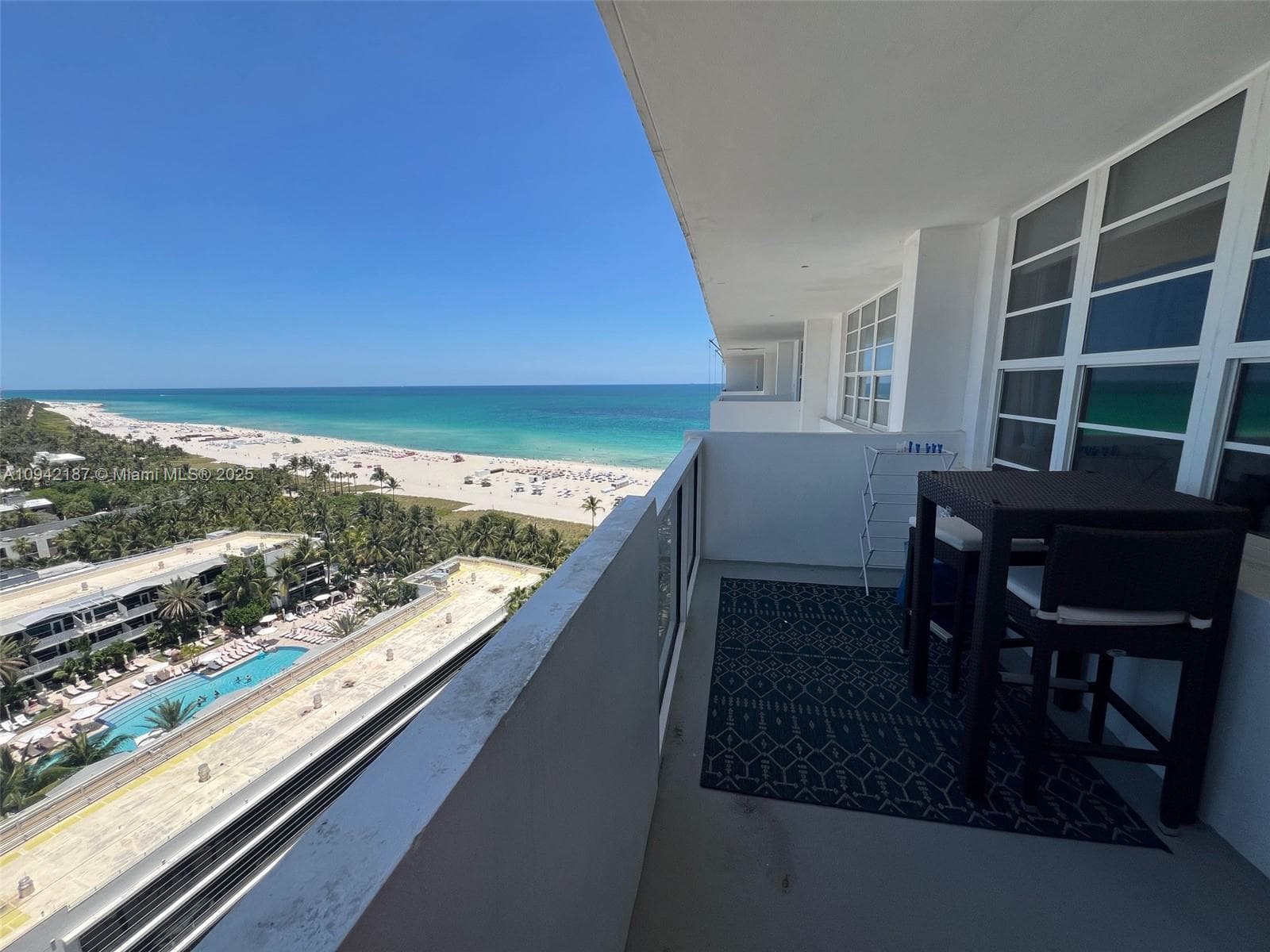 A10942187 — Miami Beach — 3
