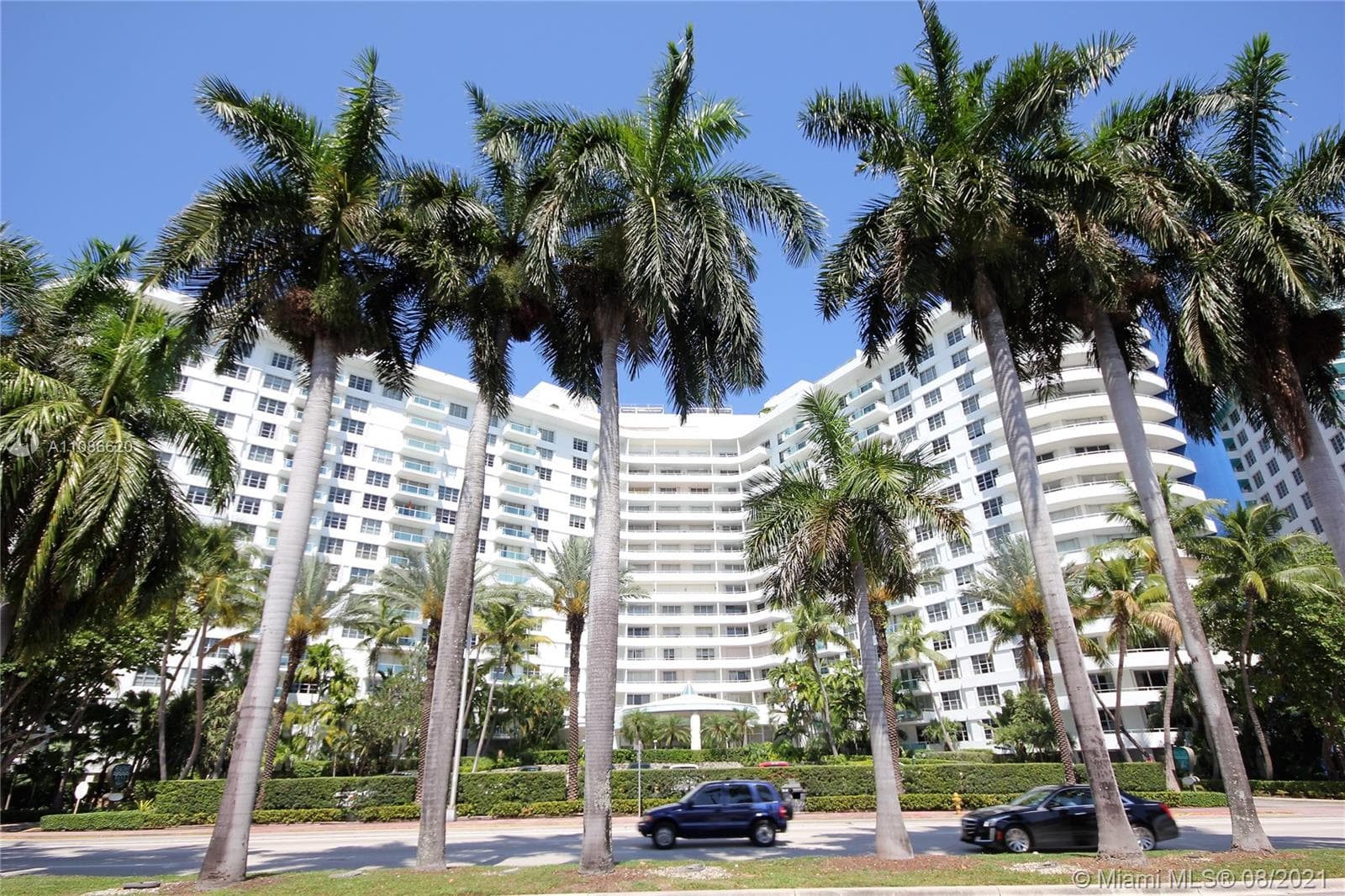 A11086620 — Miami Beach — 2