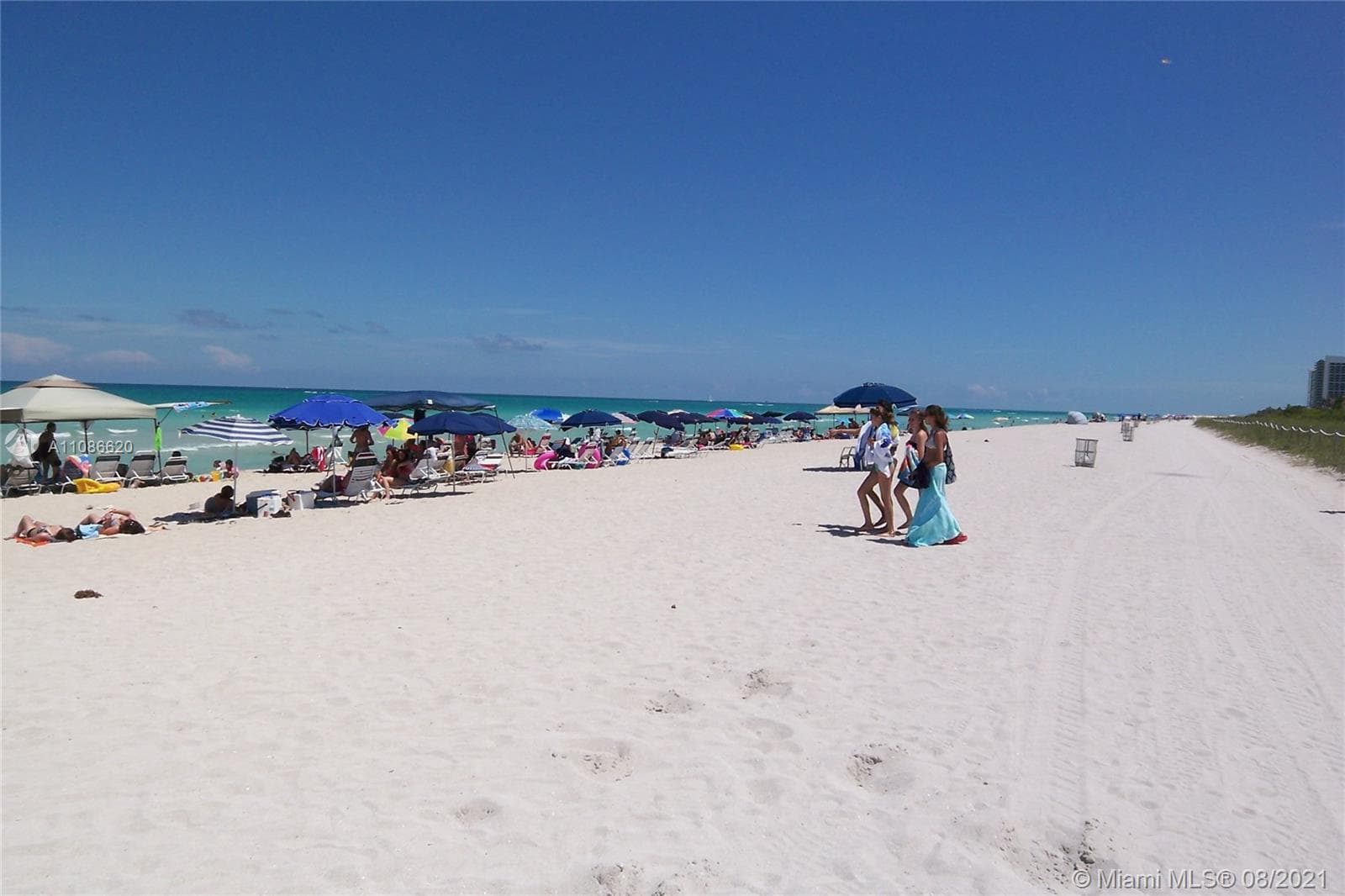A11086620 — Miami Beach — 33