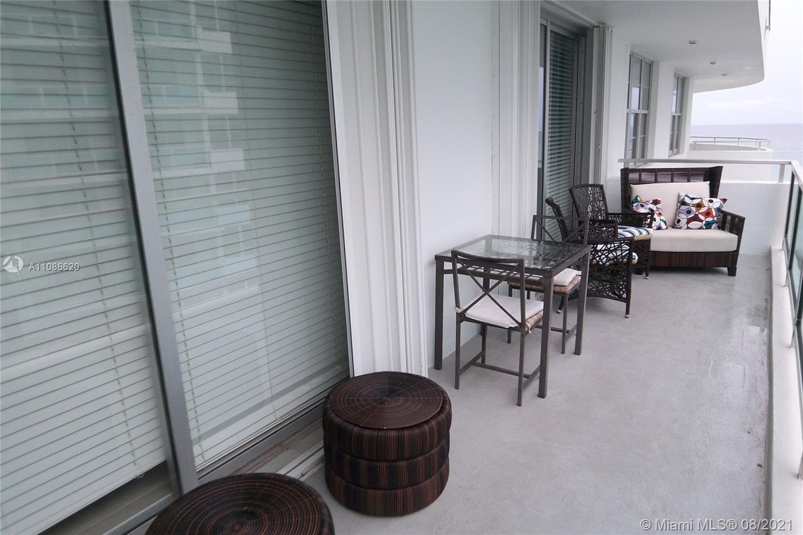 A11086620 — Miami Beach — 21