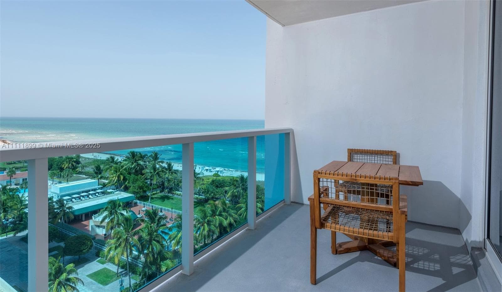 A11111899 — Miami Beach — 5