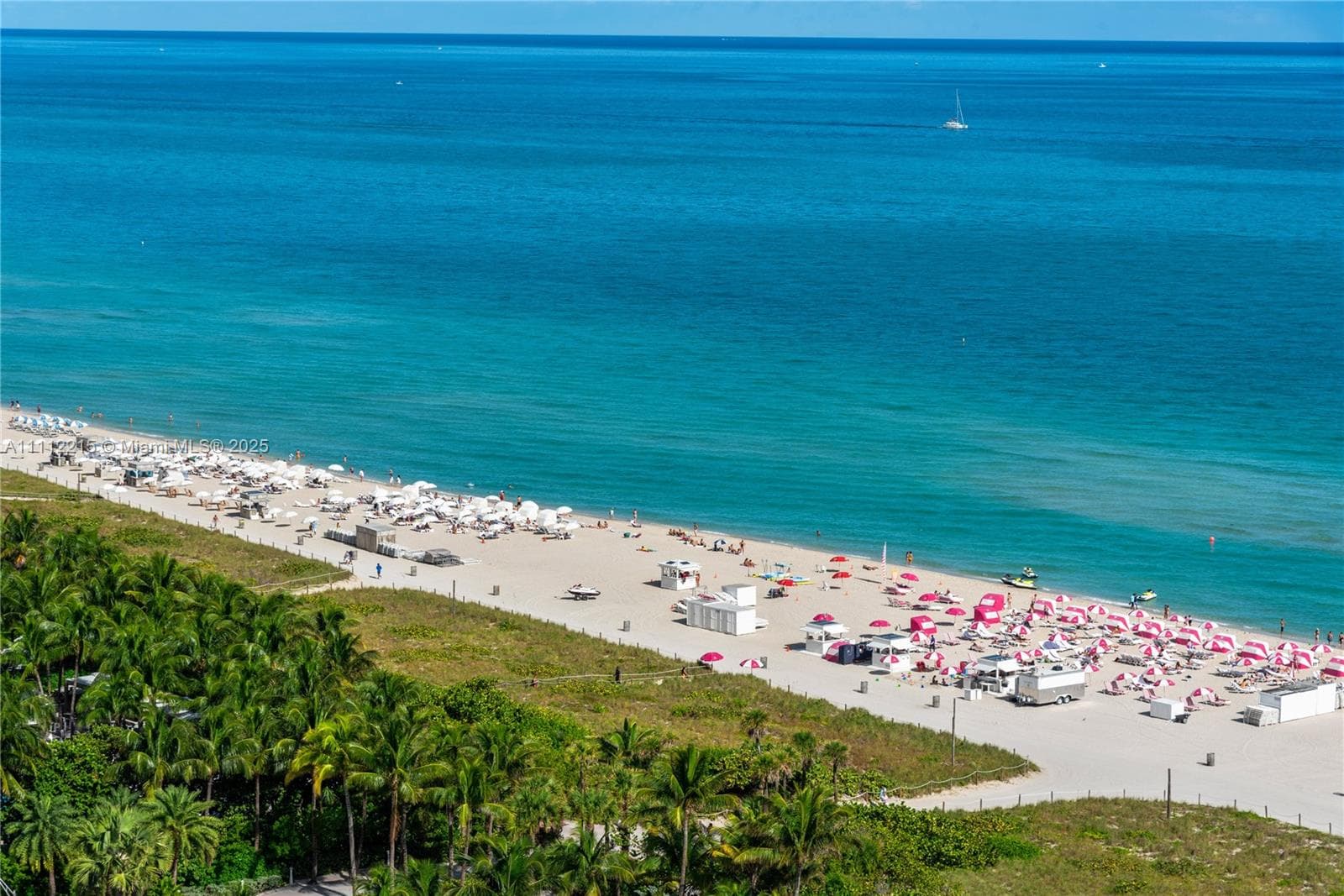 A11112215 — Miami Beach — 29