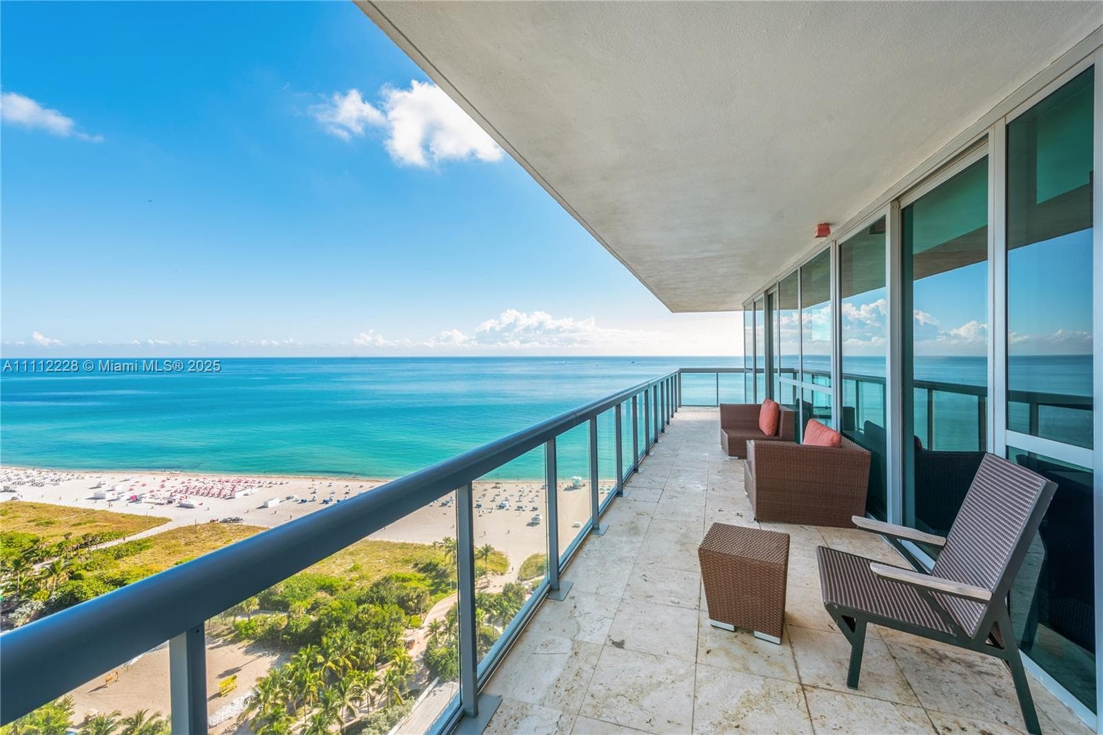 A11112228 — Miami Beach — 2