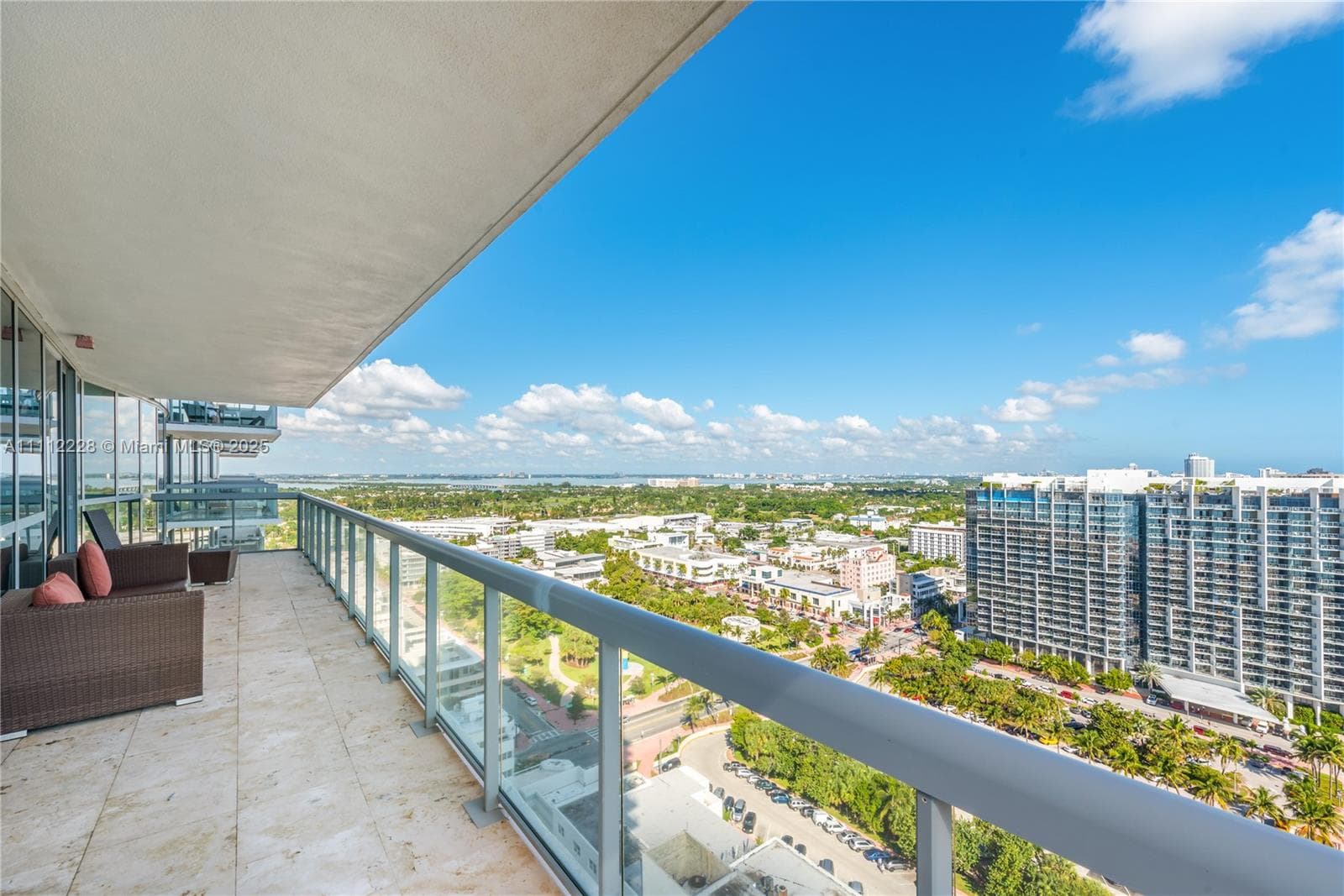 A11112228 — Miami Beach — 24