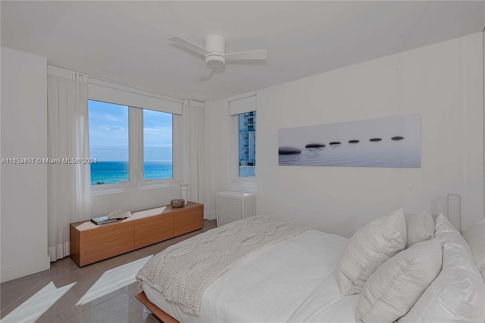 A11159451 — Miami Beach — 6