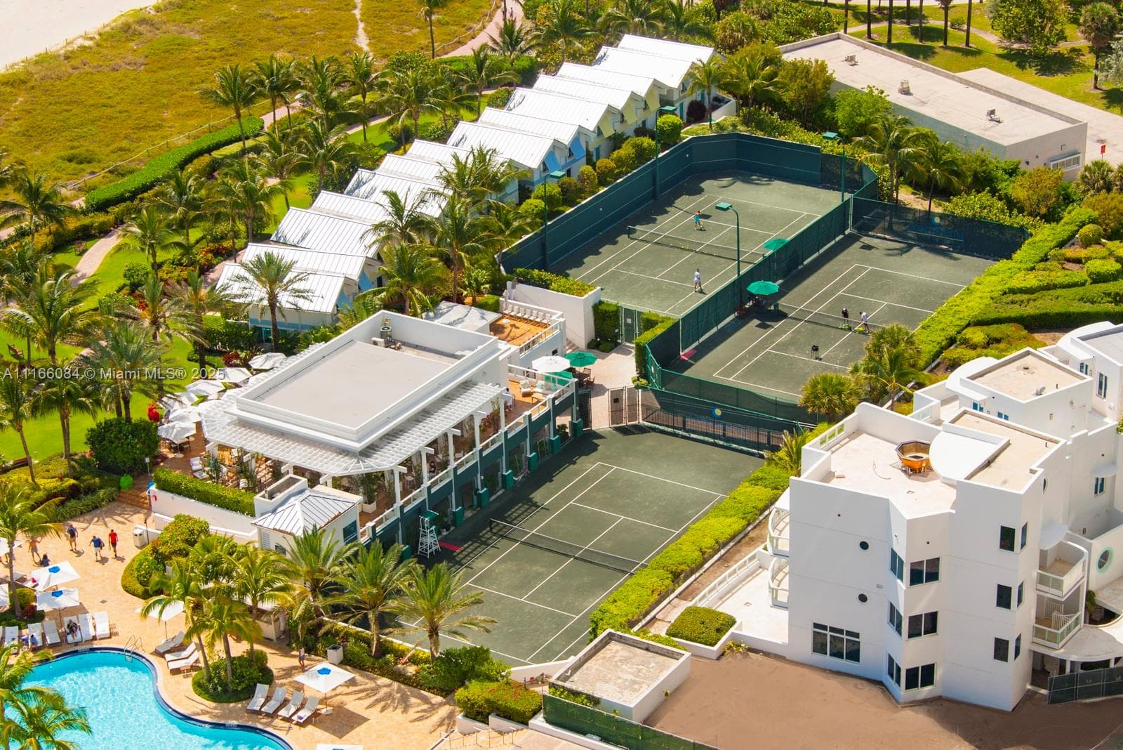 A11166084 — Miami Beach — 28