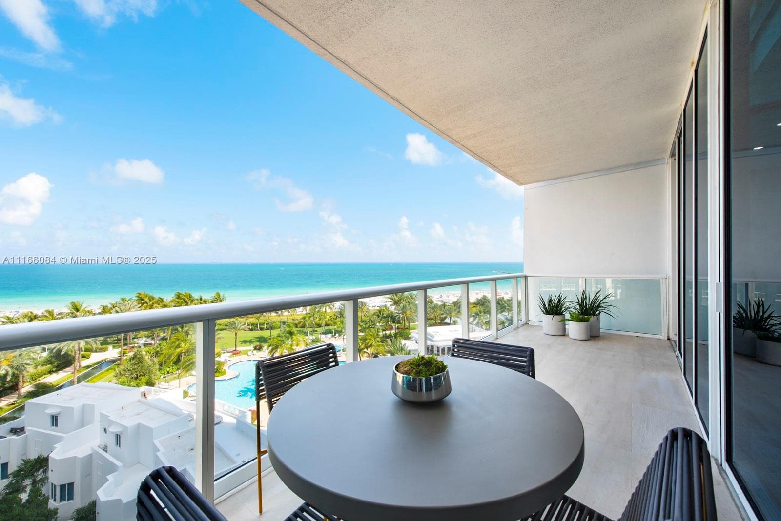 A11166084 — Miami Beach — 4