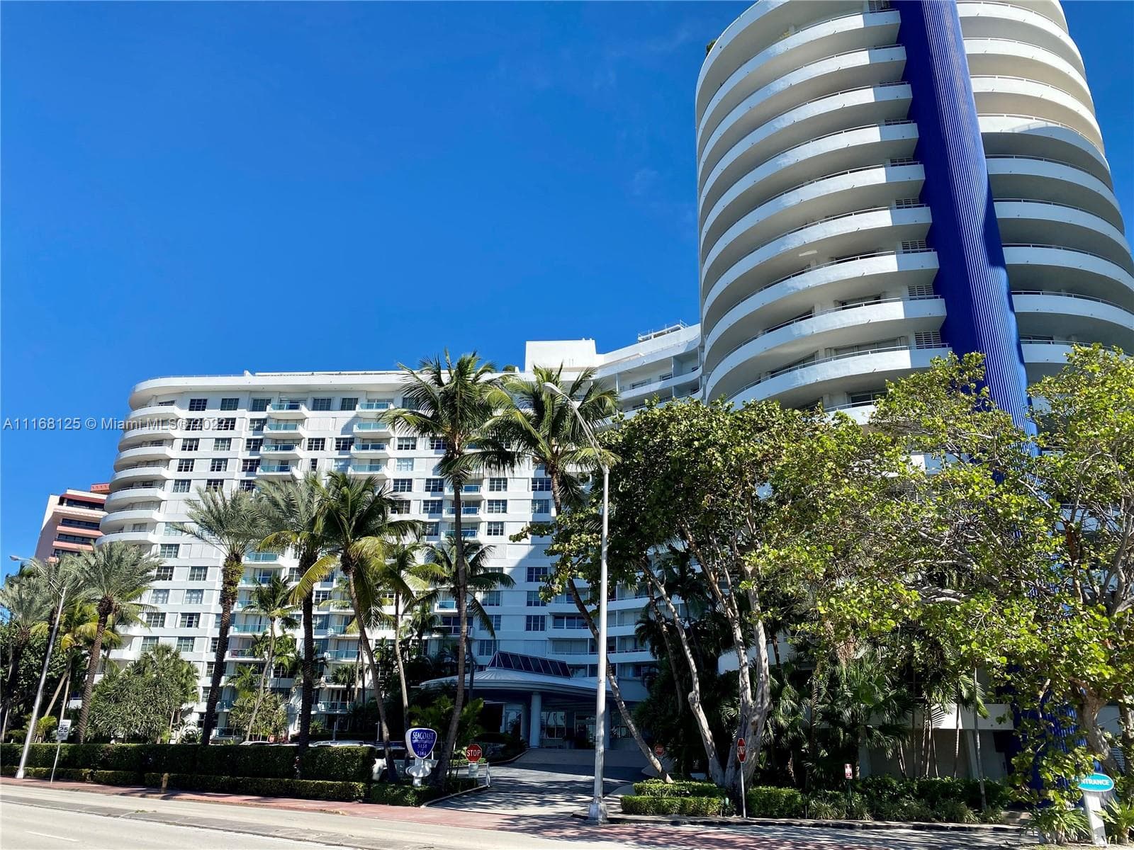 A11168125 — Miami Beach — 17