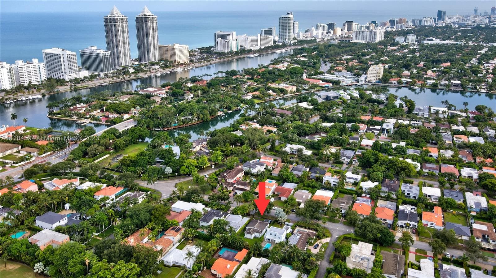 A11184594 — Miami Beach — 2