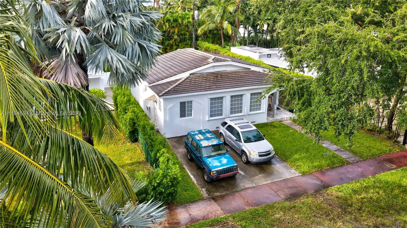 A11184594 — Miami Beach — 5