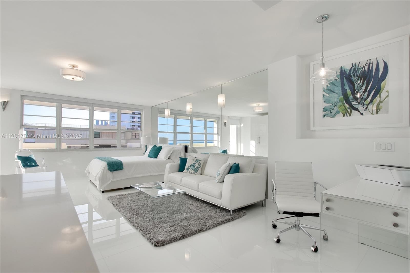 A11201757 — Miami Beach — 8