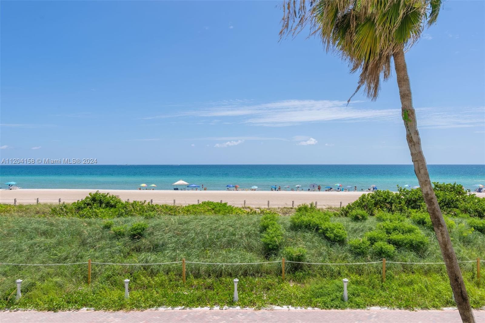 A11204158 — Miami Beach — 45
