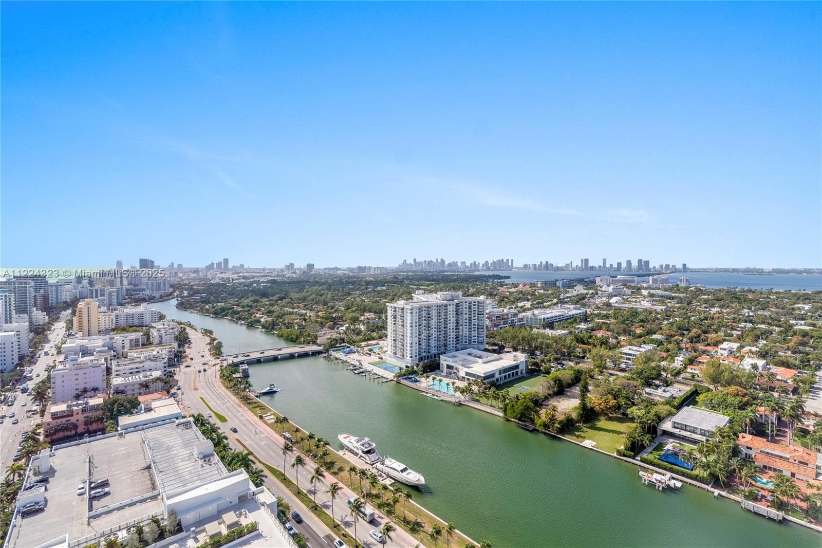 A11224323 — Miami Beach — 6