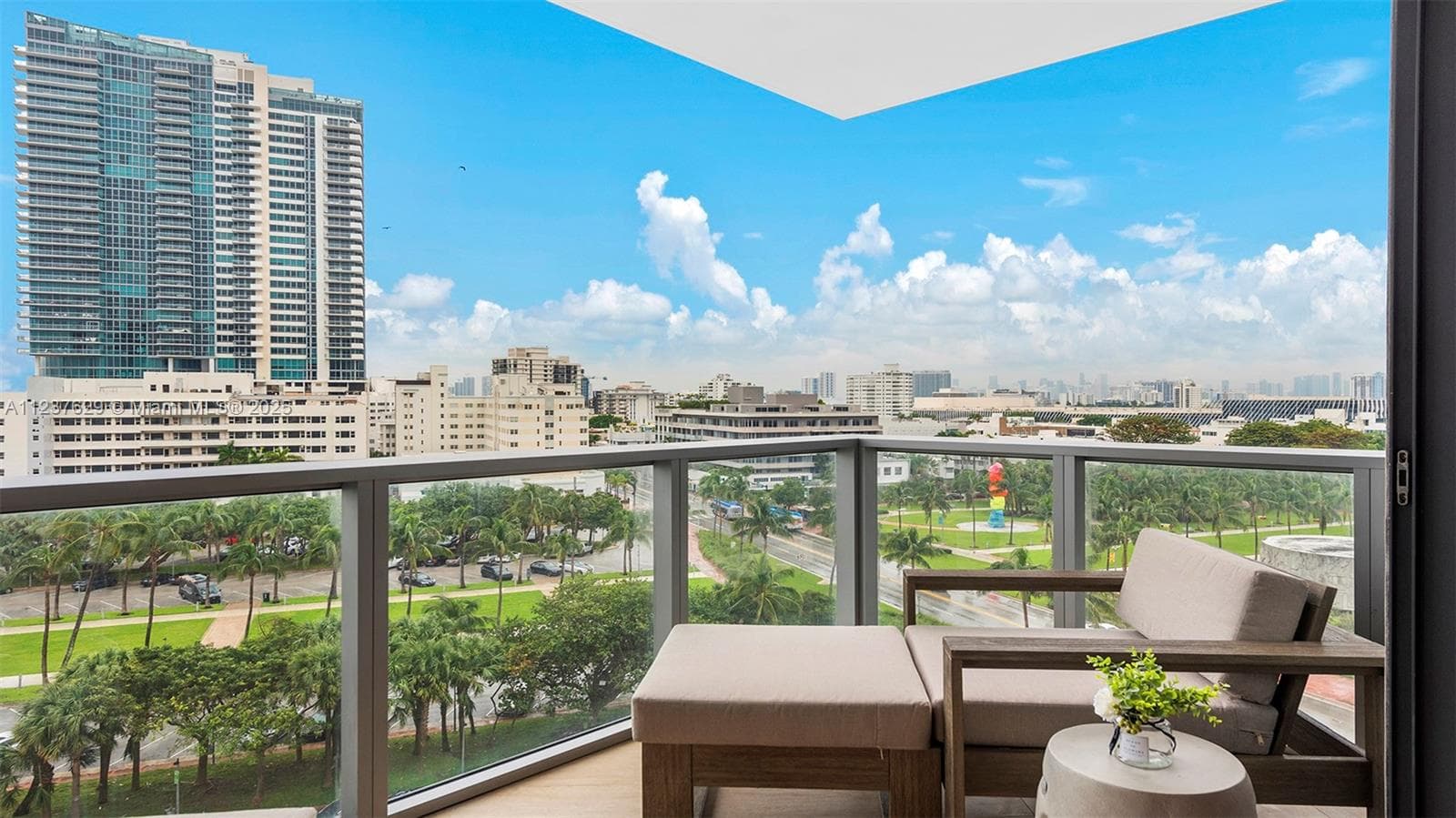 A11237629 — Miami Beach — 23