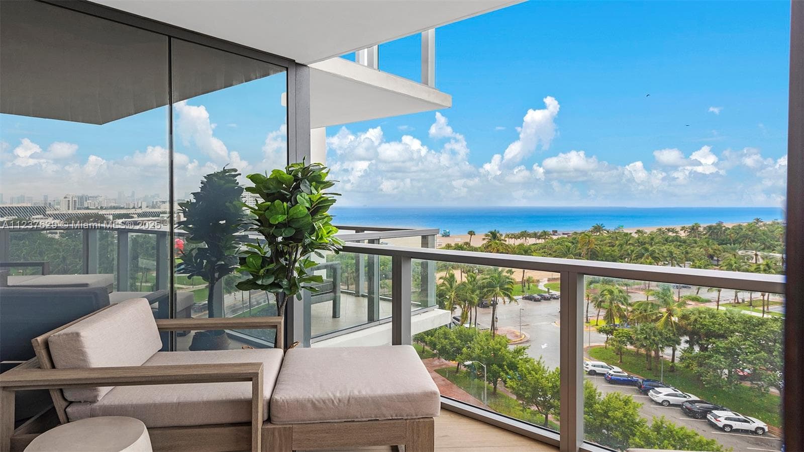 A11237629 — Miami Beach — 7
