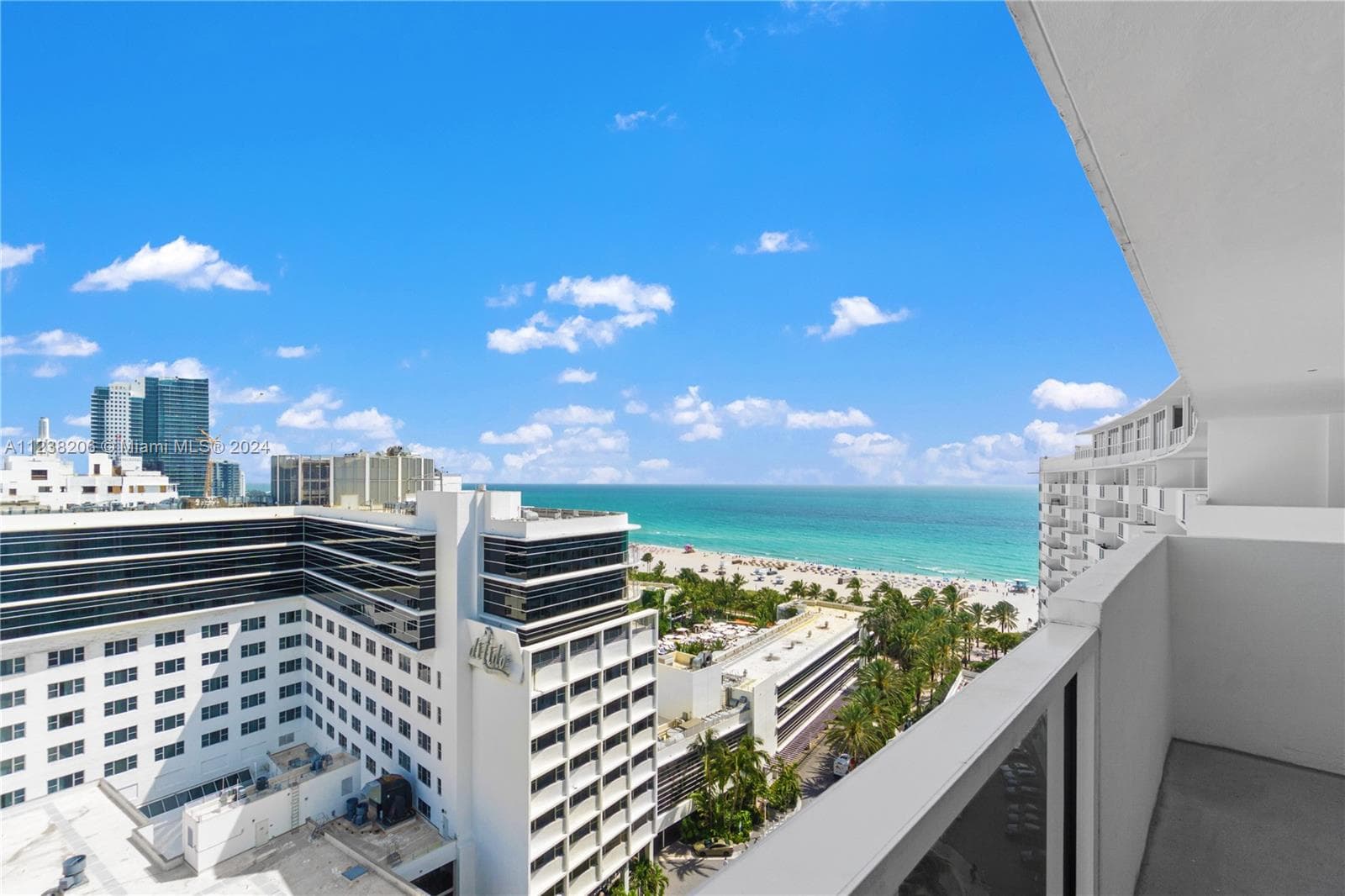 A11238206 — Miami Beach — 20