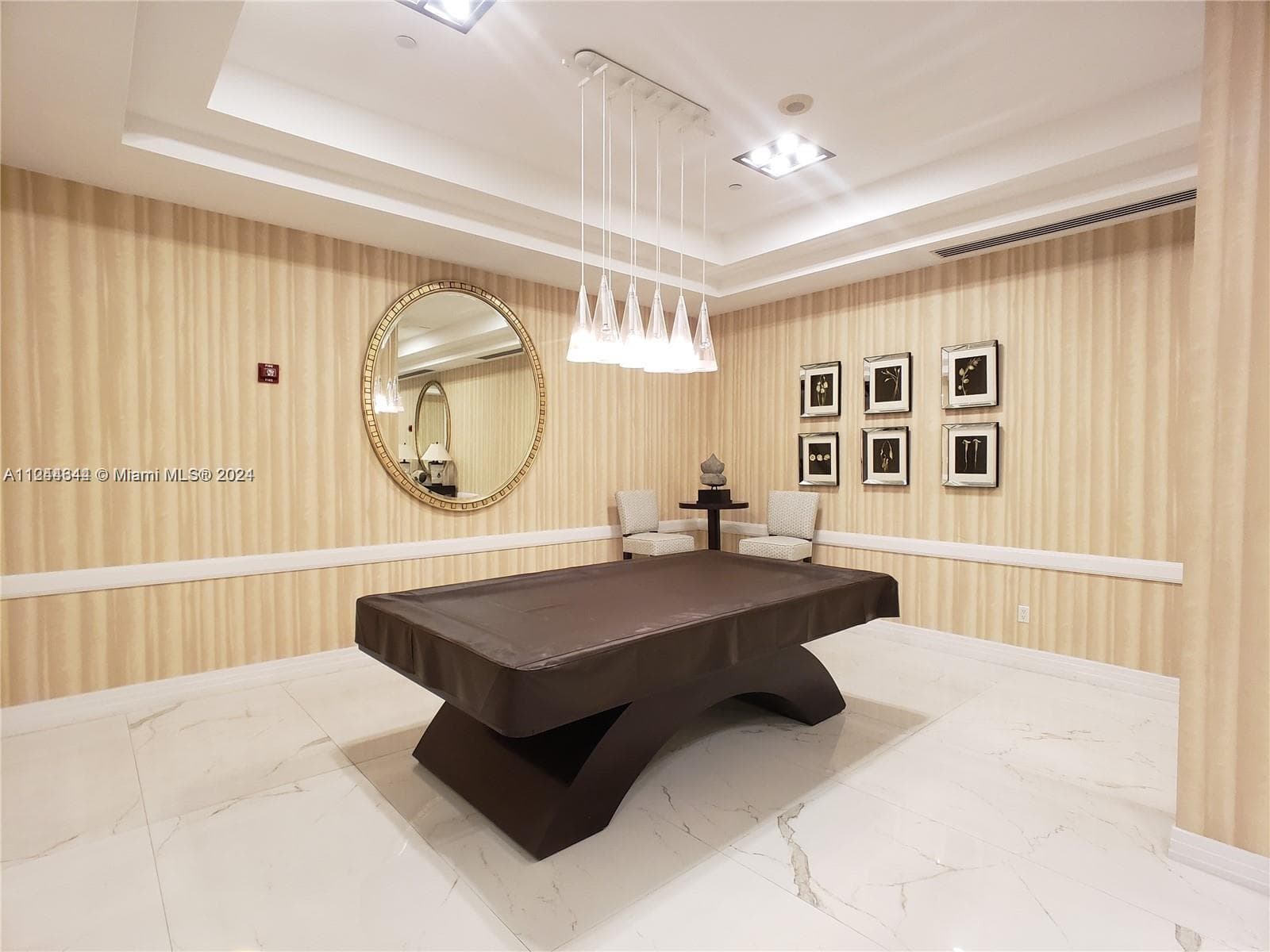 A11244344 — Miami Beach — 48