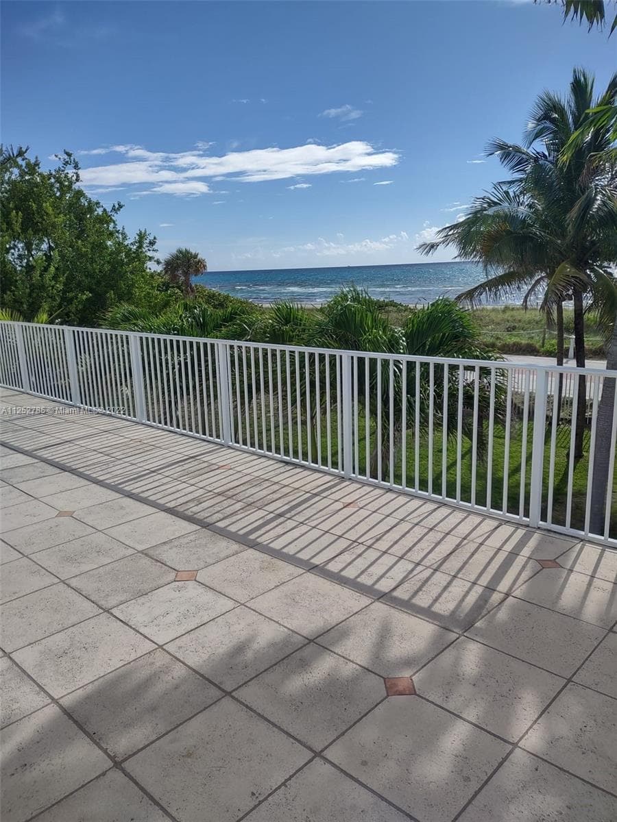 A11252785 — Miami Beach — 3