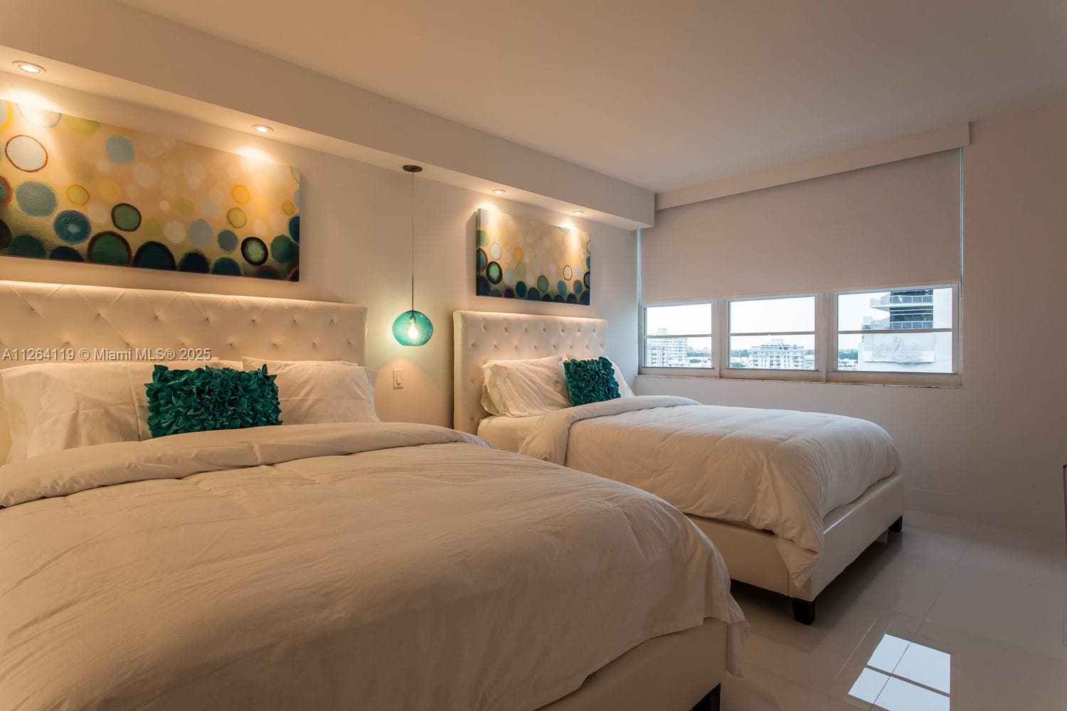 A11264119 — Miami Beach — 17