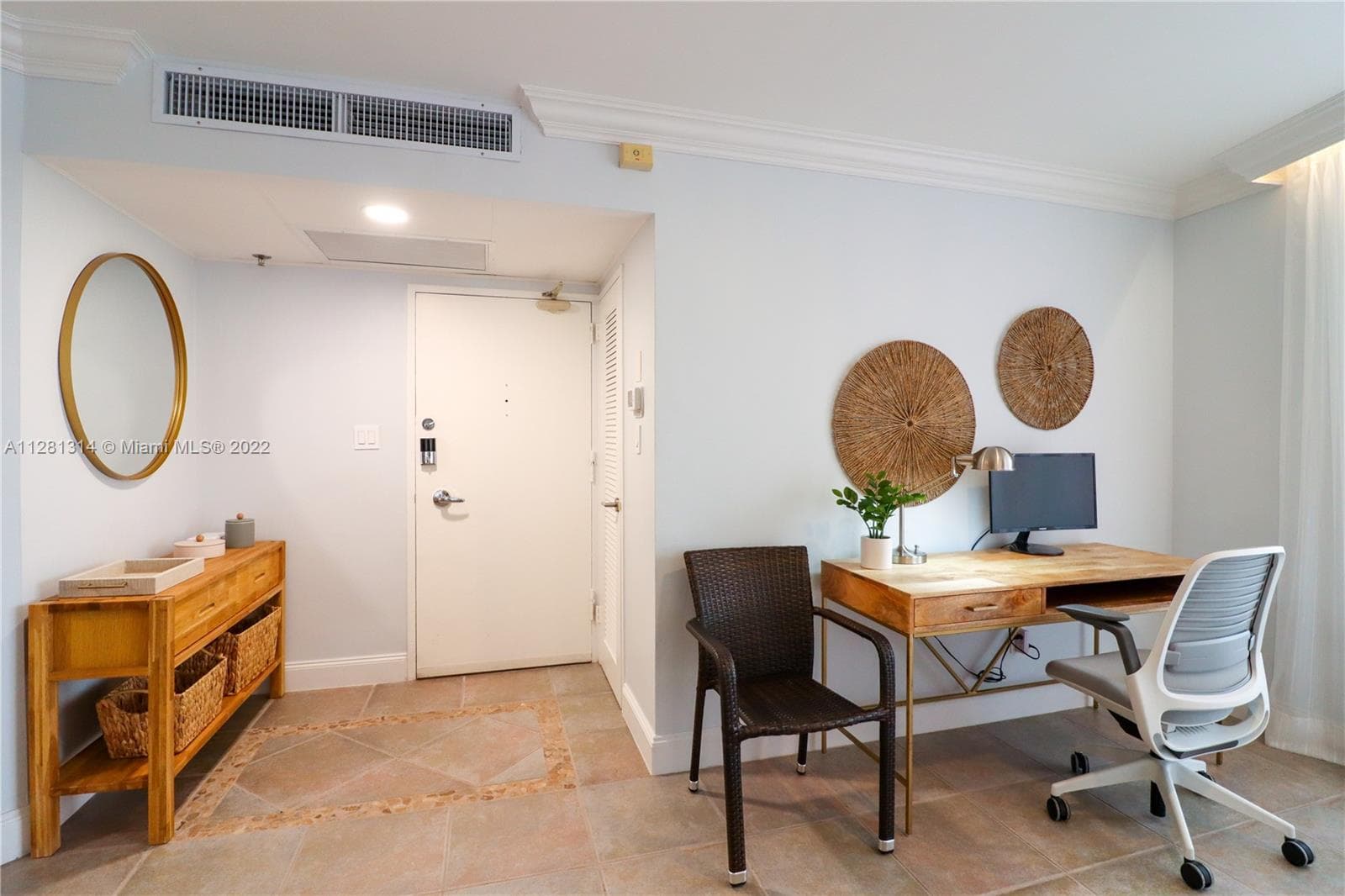 A11281314 — Miami Beach — 2