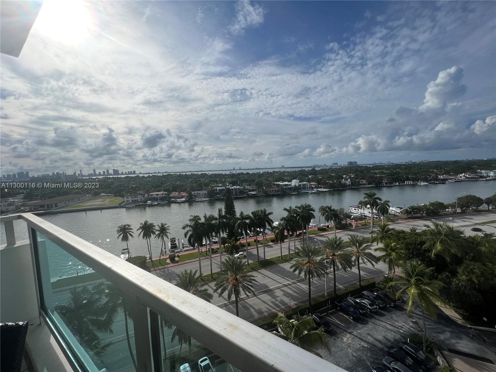A11300116 — Miami Beach — 2