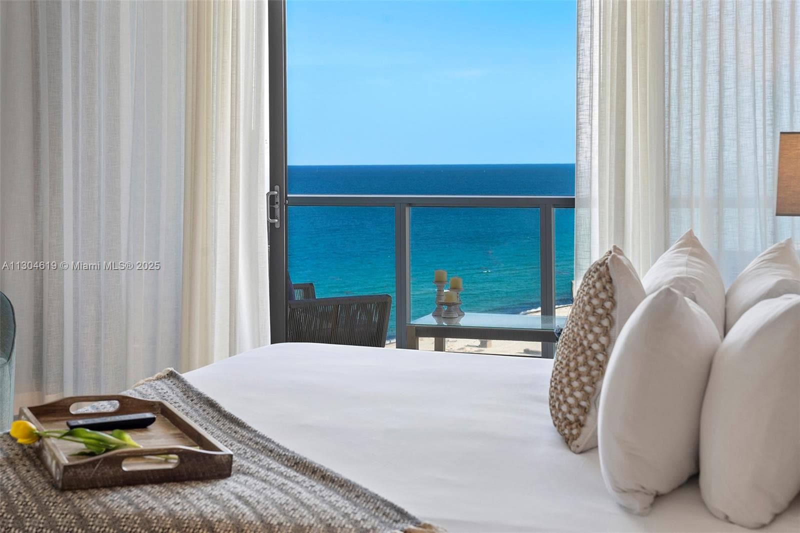 A11304619 — Miami Beach