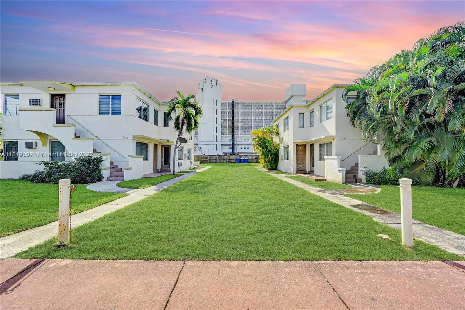 A11319397 — Miami Beach — 6