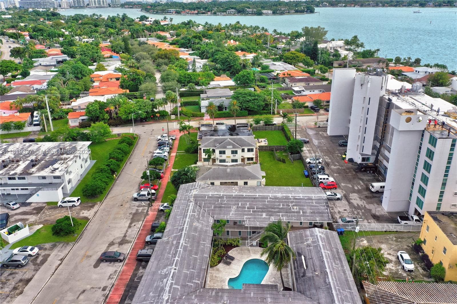 A11319397 — Miami Beach — 22