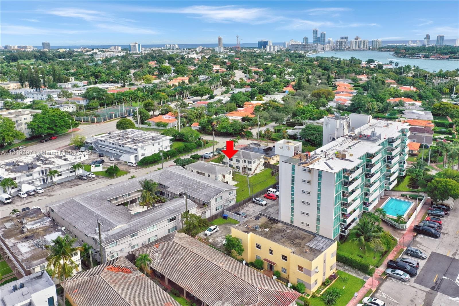A11319397 — Miami Beach — 28