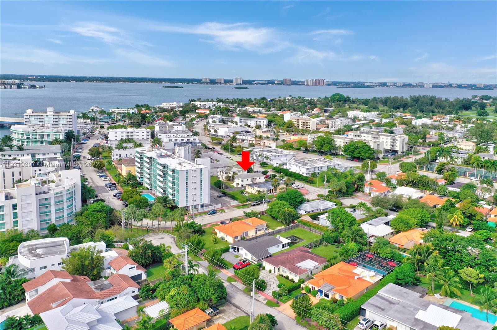 A11319397 — Miami Beach — 30