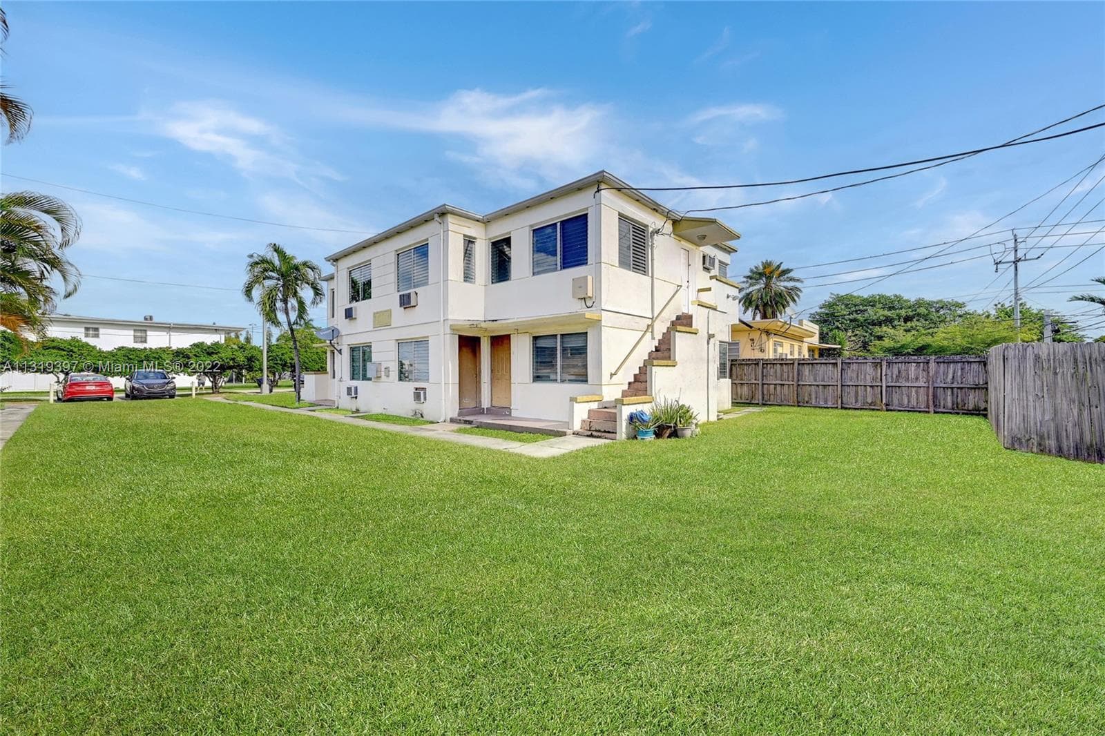 A11319397 — Miami Beach — 14