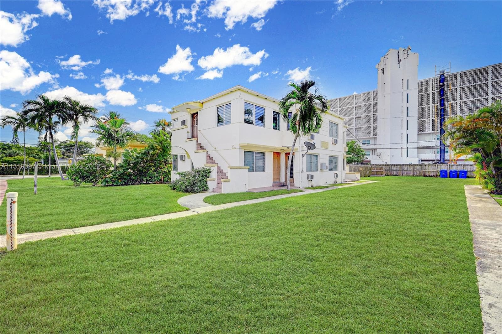 A11319397 — Miami Beach — 11