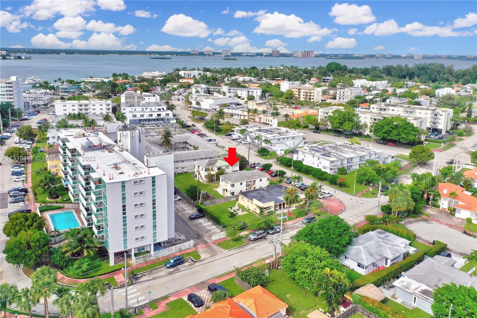 A11319397 — Miami Beach — 29