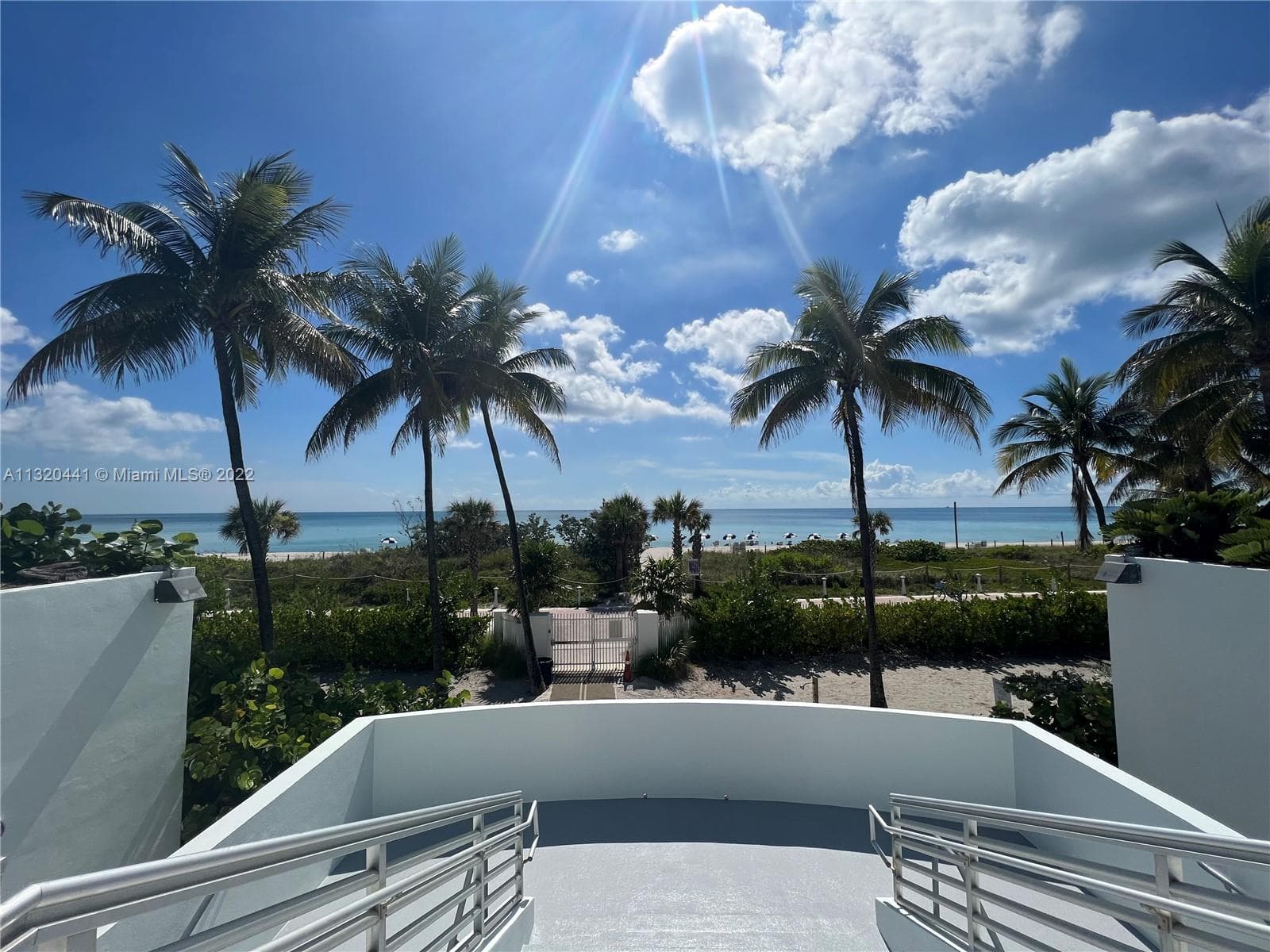 A11320441 — Miami Beach — 27